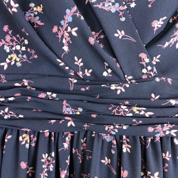 Gal Meets Glam Nanette Blue Floral Fit & Flare Long Sleeve Dress NWT size 4P - Picture 5 of 13